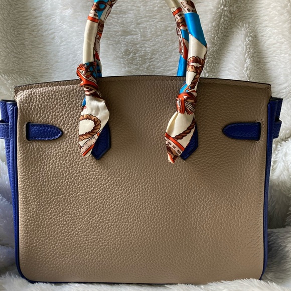 Birkin Style Fashionable purse 👜 Easter Weekend sale🎉Weekend sale only 🎉$300 - Picture 5 of 16